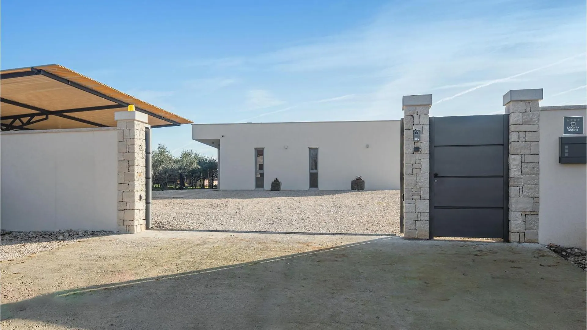 Lovely Home In Babici With Heated Swimming Pool Holiday home